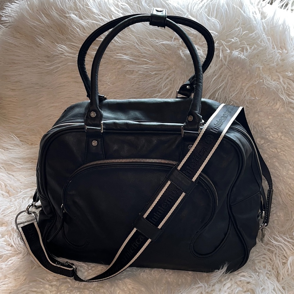 Lululemon Athletica Yoga bag black vegan leather Carryon Travel tote bag Black